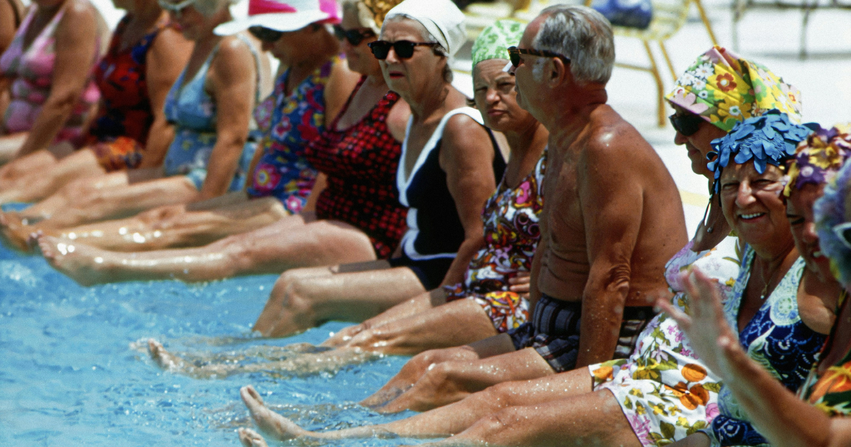 Swimming Lessons for Seniors: Low-Impact Fitness & Health Benefits in the GTA